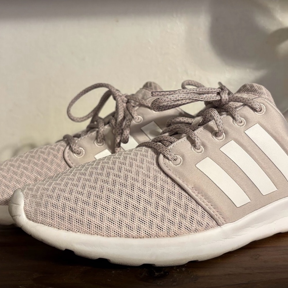 Adidas Cloudfoam Qt Racer Women's Blush Pink Sneakers Size 9